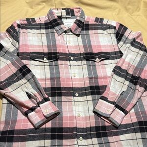 American Eagle Outfitters Pink and Gray Plaid Shirt
